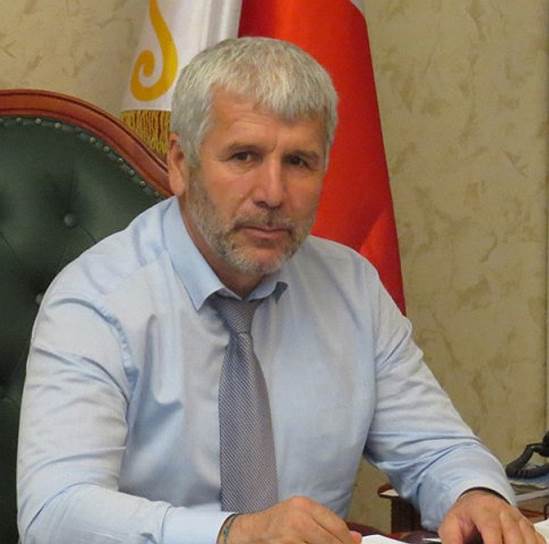 Руководитель администрации главы и правительства Чечни Вахит Усмаев