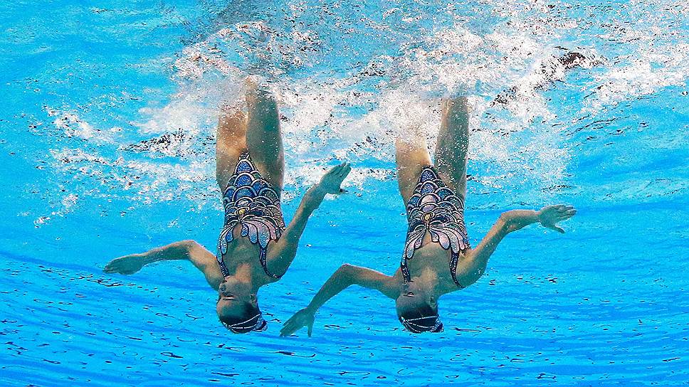 Легенды синхронного плавания встретились с юными спортсменами Петербурга