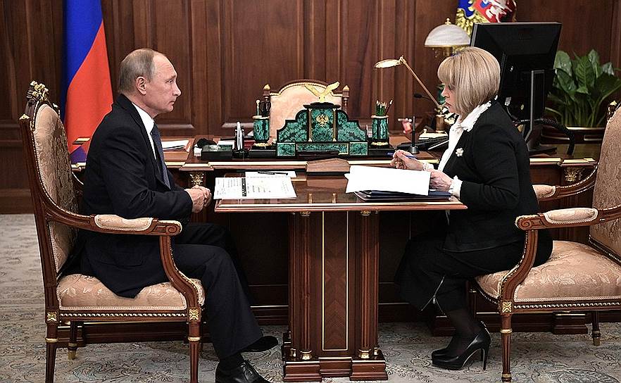 Председатель ЦИК Элла Памфилова на встрече с президентом России Владимиром Путиным