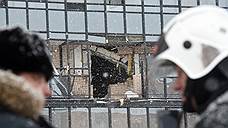 Жильцы дома в Санкт-Петербурге, где произошел взрыв, не пострадали