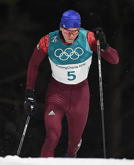 Российский лыжник Александр Большунов 
