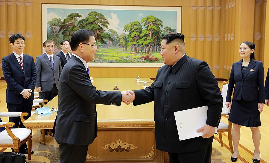 Представитель южнокорейского президента Чон Ый Ён и лидер КНДР Ким Чен Ын