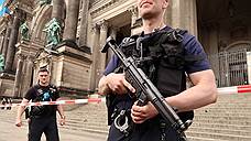 В Берлинском кафедральном соборе полицейский открыл стрельбу