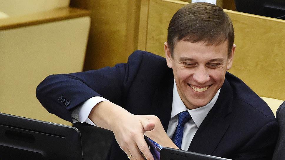 Член фракции ЛДПР в Государственной думе Виталий Пашин
