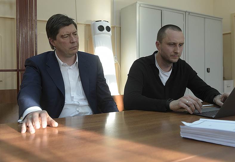 Бывший совладелец банка «Югра» Алексей Хотин (слева)