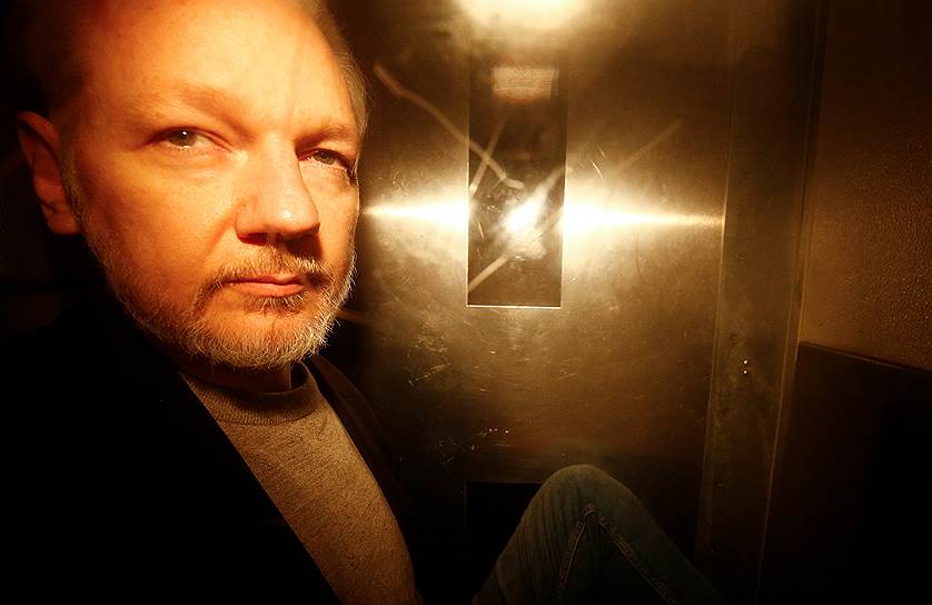 Основатель Wikileaks Джулиан Ассанж