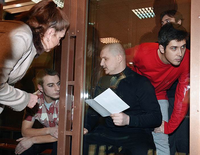 Украинские моряки, обвиняемые в незаконном пересечении границы России, во время заседания Мосгорсуда 7 февраля 2019 года