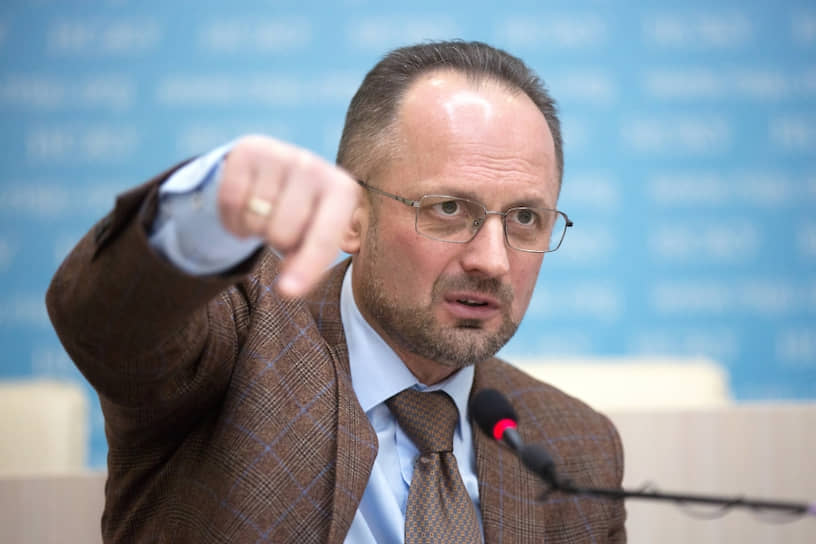 Представитель Украины в подгруппе по политическим вопросам Трехсторонней контактной группы Роман Бессмертный