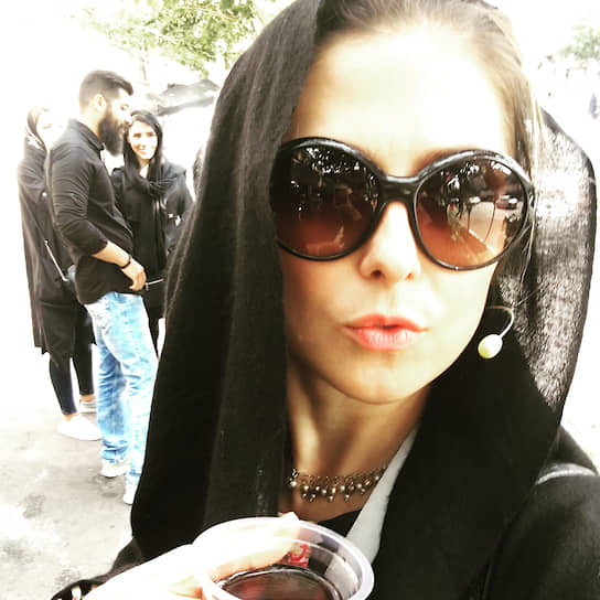 Юлия Юзик в Тегеране в 2017 году