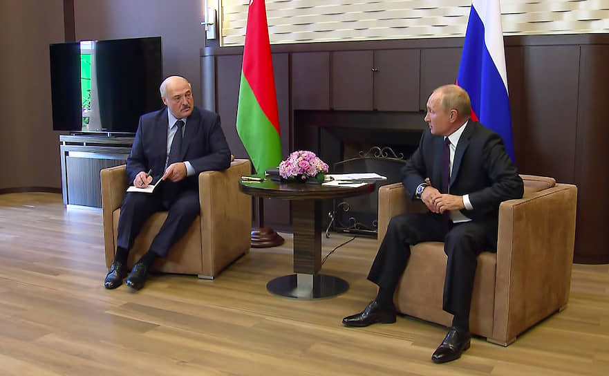 Президенты России и Белоруссии Владимир Путин и Александр Лукашенко