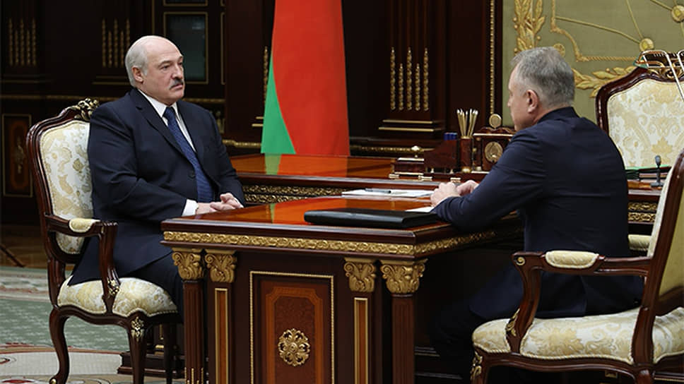 Александр Лукашенко пригрозил ликвидацией частным предприятиям без профсоюзов