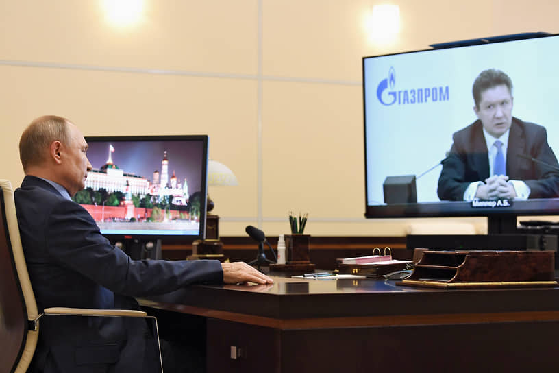 Президент России Владимир Путин и председатель правления «Газпрома» Алексей Миллер (по видеосвязи)