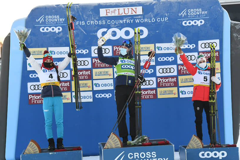 Слева направо: российская лыжница Юлия Ступак, шведка Линн Сван, норвежка Тереза Йохауг