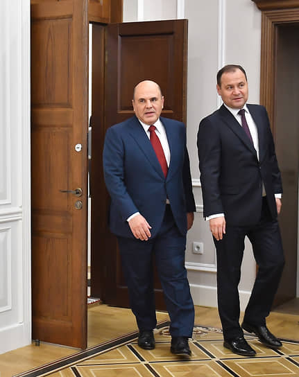 Председатель правительства России Михаил Мишустин (слева) и премьер-министр Белоруссии Роман Головченко