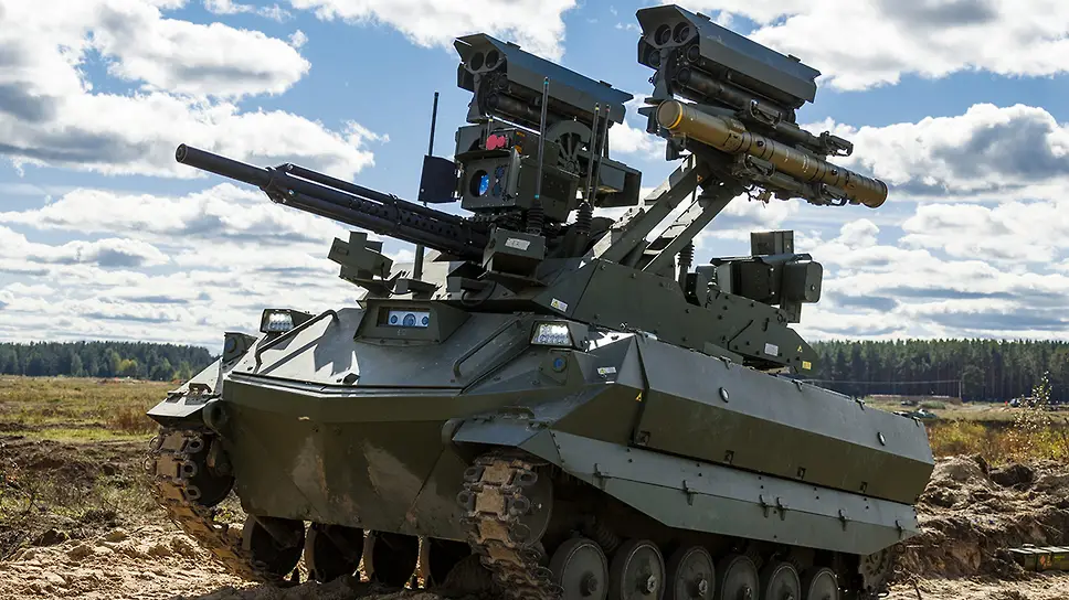 Российские военные впервые применили роботов «Уран-9» и «Нерехта» на  учениях - Новости – Страна – Коммерсантъ