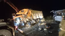В Калужской области три человека погибли при столкновении автобуса и грузовика