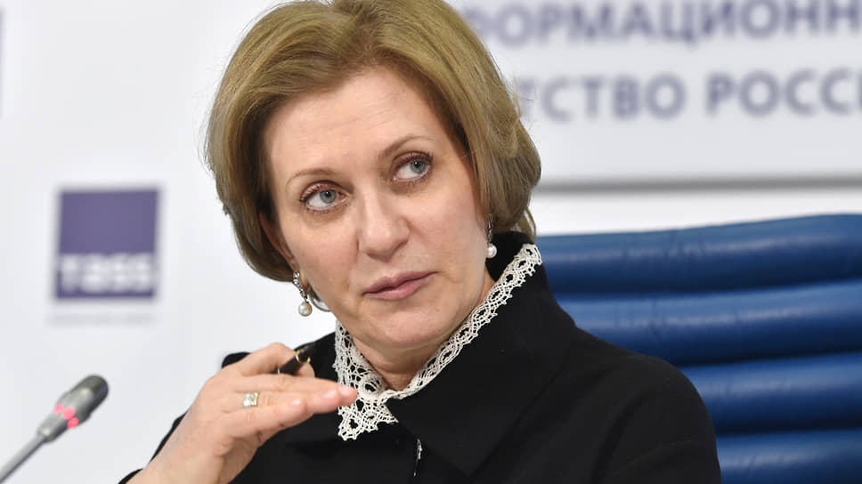 Попова призвала ограничить контакты сейчас, чтобы хорошо встретить Новый  год - Новости – Общество – Коммерсантъ