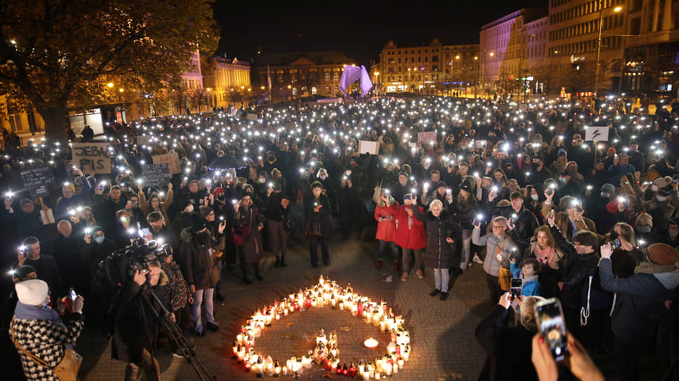 Как в Польше протестовали против запрета абортов