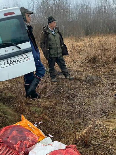 Валерий Рашкин во время обнаружения в его машине убитого и разделанного лося в Саратовской области