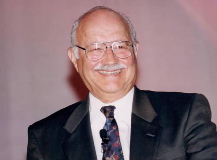 Умер сооснователь Subway Питер Бак – Коммерсантъ