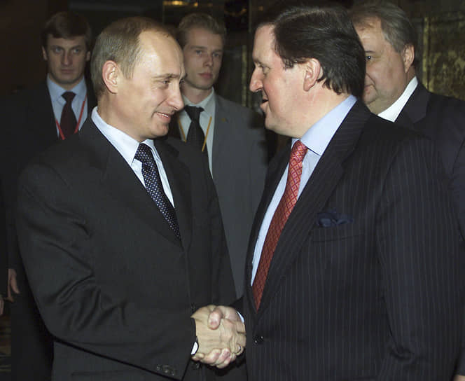 Владимир Путин и Джордж Робертсон в 2002 году 