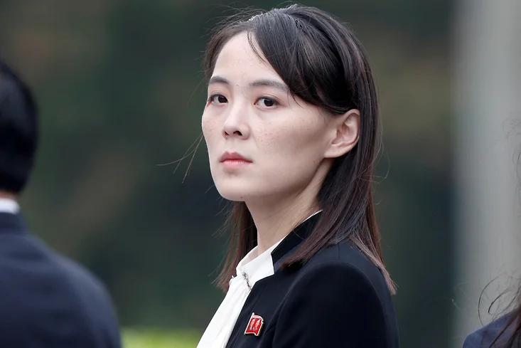 Kim Çenin bacısı Cənubi Koreyanı nüvə zərbəsi ilə təhdid etdi