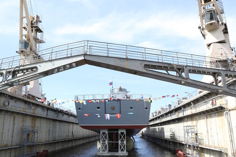 Спуск на воду фрегата «Адмирал Головко» в 2020 году 