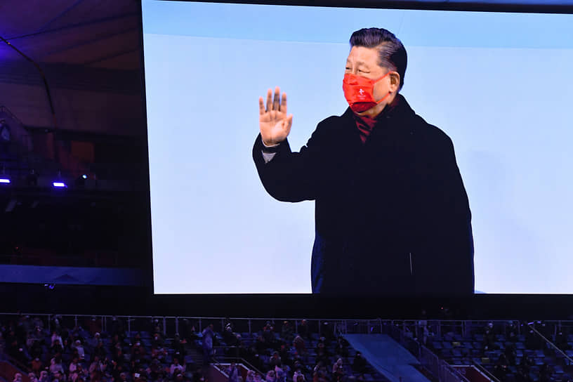 Си Цзиньпин во время церемонии Олимпийских игр 
