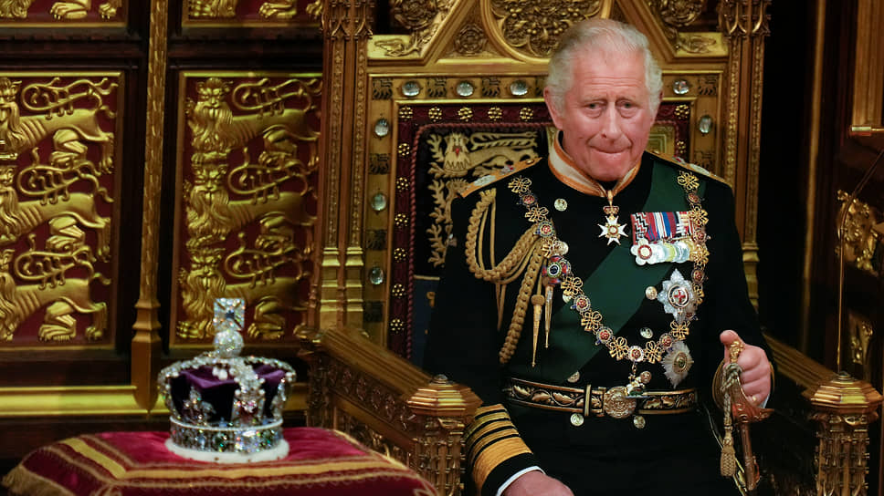 Новый монарх Великобритании взял имя Карл III