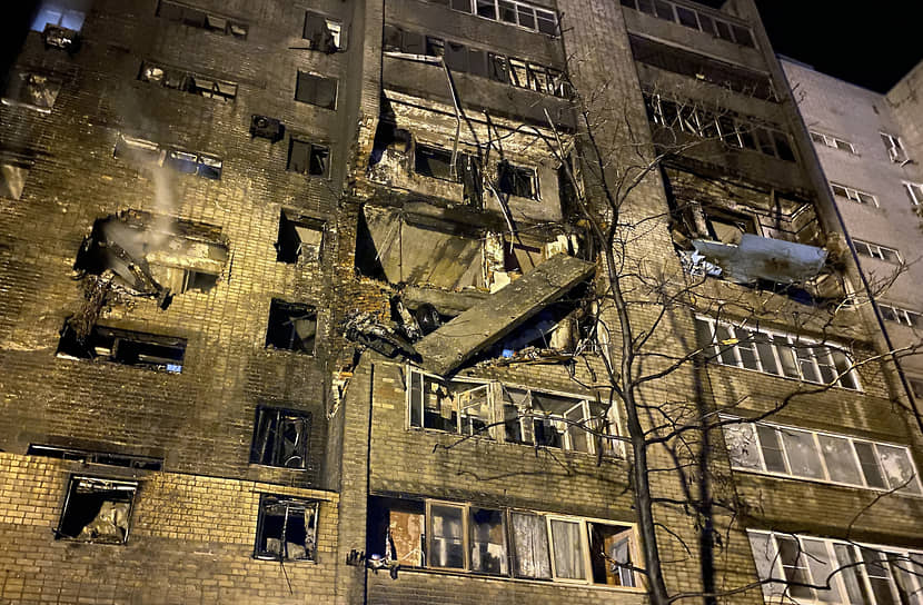 В Иркутске рассмотрят вариант восстановления дома, на который упал самолет