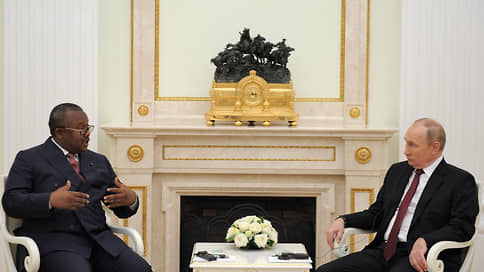 Кремль: Путин не передавал послания Зеленскому через президента Гвинеи-Бисау