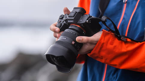 Sony показала беззеркальный фотоаппарат Alpha 7RV с искусственным интеллектом