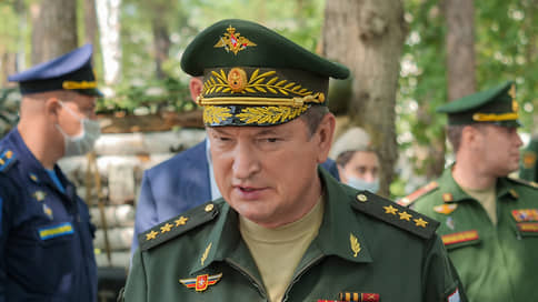 СМИ: Лапина сняли с должности командующего группировкой российских войск Центр