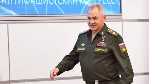 Шойгу обсудил с главой Минобороны Турции приостановку участия России в зерновой сделке