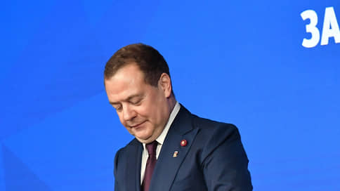 Медведев считает, что альтернативой победе России станет ядерная война