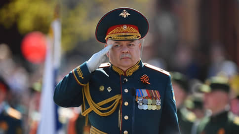 Вместо генерала Лапина Центральный военный округ временно возглавил генерал Линьков