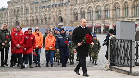 Путин заявил о необходимости вывезти гражданских из опасных районов Херсона