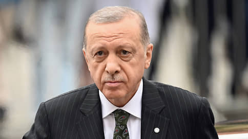 Эрдоган назвал вывод российских войск из Херсона позитивным шагом