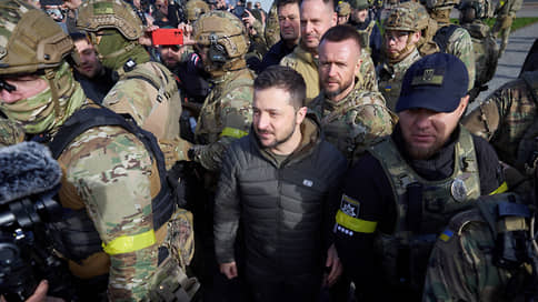 Зеленский обвинил Россию в желании получить передышку с помощью краткосрочного перемирия