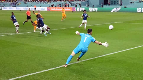 Нидерланды и Эквадор сыграли вничью со счетом 1:1 на чемпионате мира