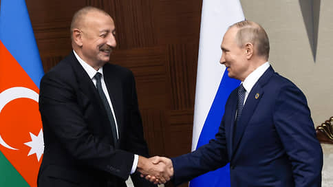 Путин обсудил с Алиевым реализацию трехсторонних договоренностей с Арменией