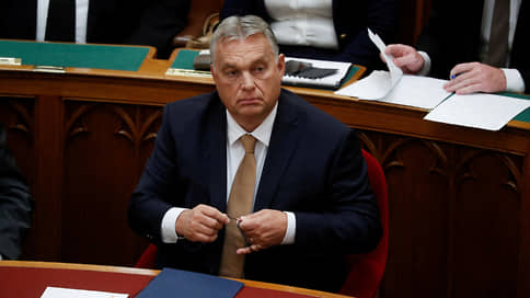 Орбан призвал пересмотреть антироссийские санкции