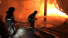 Во Владивостоке потушено открытое горение на складе