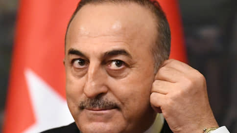 МИД Турции назвал Швецию центром притяжения террористов