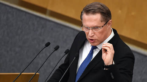 Мурашко поручил регионам усилить контроль за работой медслужб в новогодние праздники