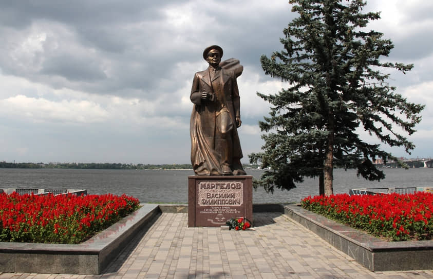 Памятник генералу Василию Маргелову