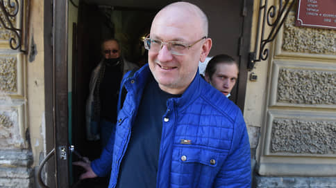 На петербургских политиков Вишневского и Резника составили протоколы о дискредитации армии