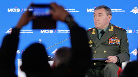 Шойгу назначил Герасимова командующим силами спецоперации вместо Суровикина // Перестановки объяснили повышением уровня руководства операцией