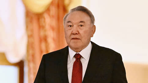 СМИ: Нурсултан Назарбаев госпитализирован