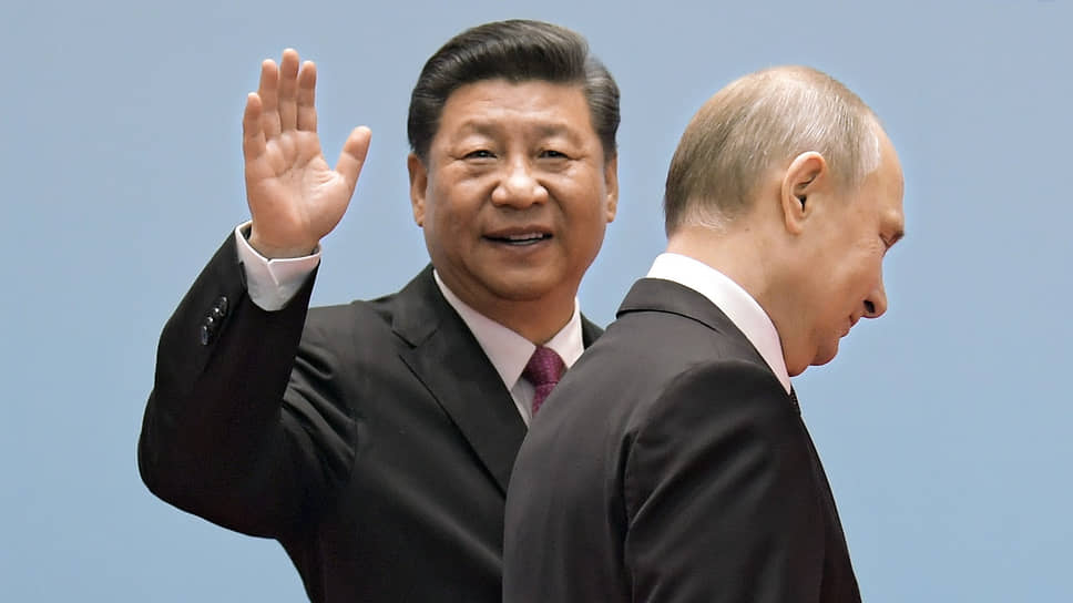 Си Цзиньпин и Владимир Путин во время встречи в 2019 году 